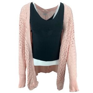 EUC Urban Outfitters Kimchi Blue Oversized Pink Sweater S